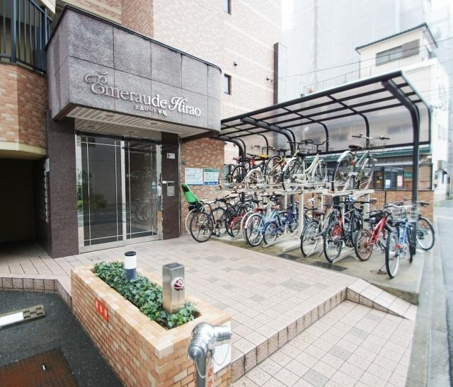 福岡市中央区平尾４丁目の賃貸マンションのエントランス|エントランス写真