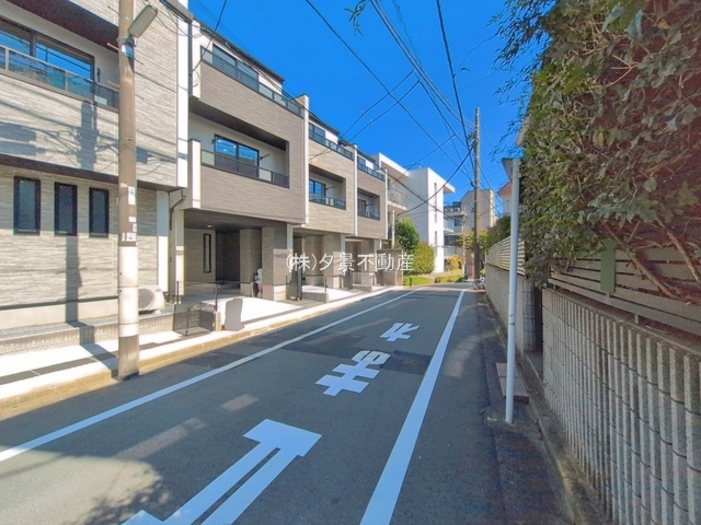 《仲介手数料無料》世田谷区赤堤４丁目13-5新築一戸建てハートフルタウン
