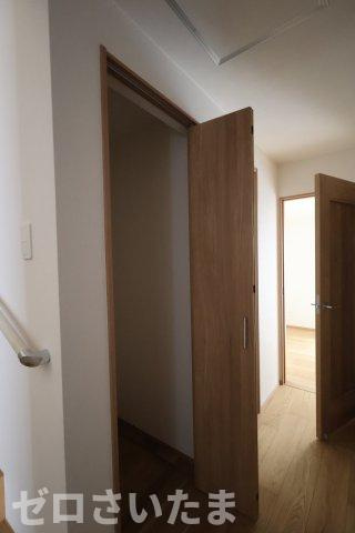 《仲介手数料無料》世田谷区赤堤４丁目13-5新築一戸建てハートフルタウンの収納