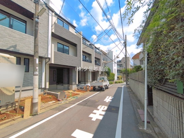 《仲介手数料無料》世田谷区赤堤４丁目13-5新築一戸建てハートフルタウン