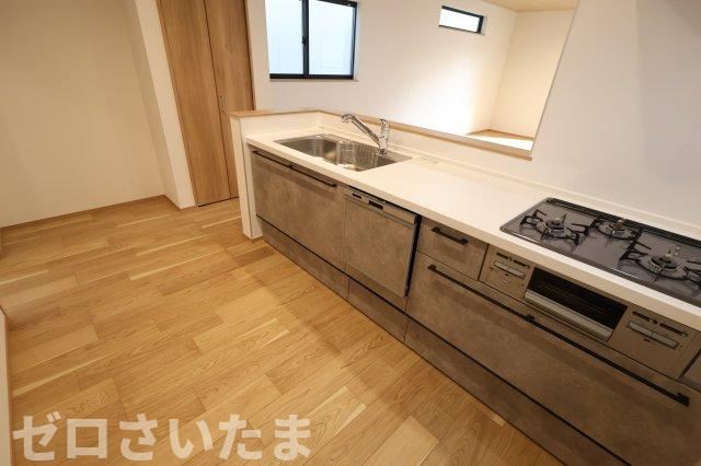 《仲介手数料無料》世田谷区赤堤４丁目13-5新築一戸建てハートフルタウンのキッチン
