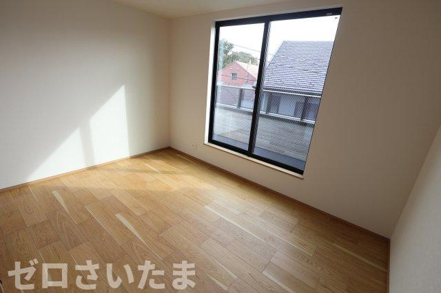 《仲介手数料無料》世田谷区赤堤４丁目13-5新築一戸建てハートフルタウンの洋室|3階 6.5帖