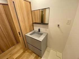 ROOMサンセットタウンの洗面所