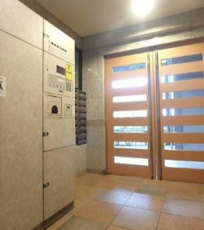 【エントランス】 | ガーラ駒沢大学