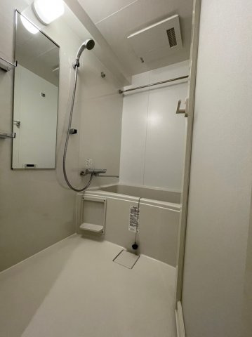 DIPS赤羽RESIDENCEの浴室