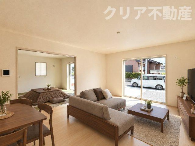 【外観】 | 高崎市新町 南道路全室南向き♪ | 家具はイメージです