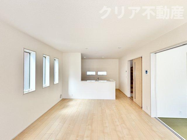 【外観】 | 高崎市新町 南道路全室南向き♪