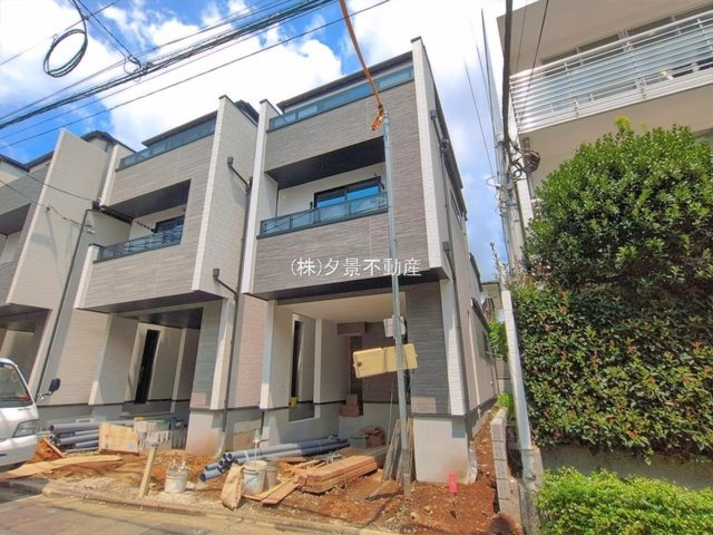 《仲介手数料無料》世田谷区赤堤４丁目13-5新築一戸建てハートフルタウン