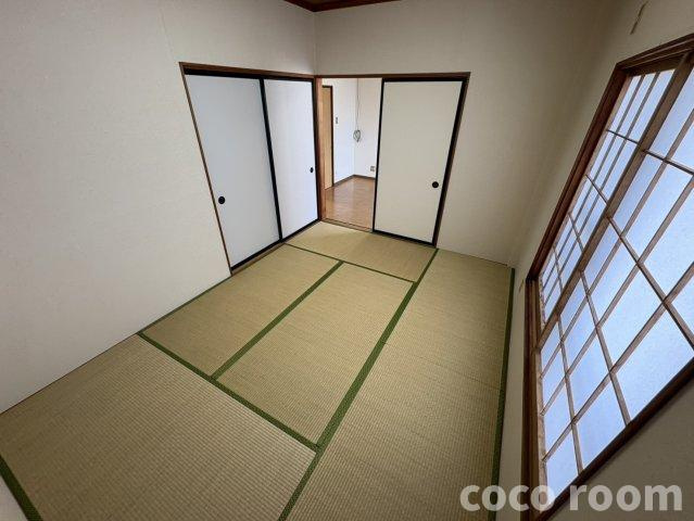 セントポーリアの和室