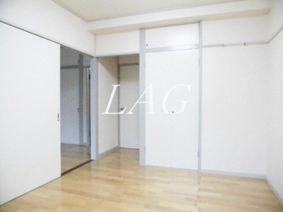 【居間・リビング】 | 松本ビル | 洋室のお部屋です。