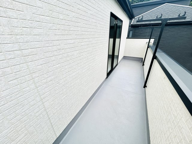 グラファーレ佐倉市城内町５期のバルコニー