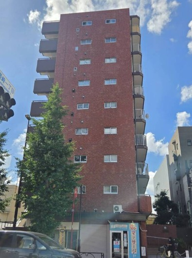 マンション中落合ガーデニアの外観