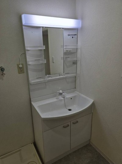 マンション中落合ガーデニアの洗面所