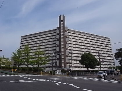 千里桃山台団地A1棟の外観|外はこのようになっています