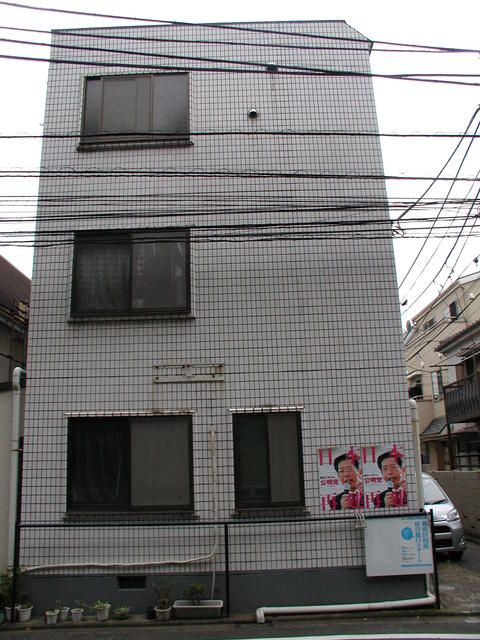 フラワーハイツの外観