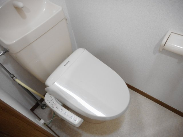 クレセールおおつ野Ｂのトイレ|トイレもきれいです