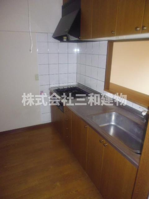 ロワイヤル守屋のキッチン