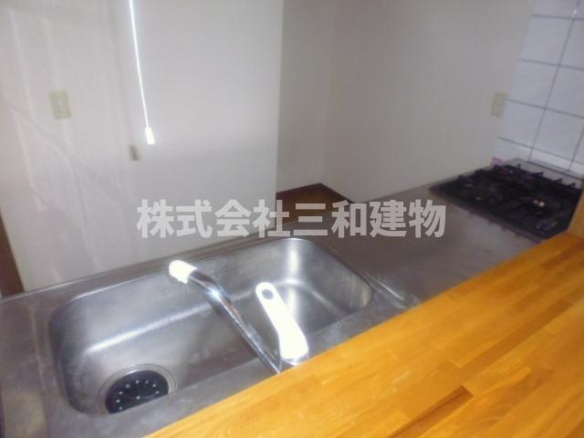 ロワイヤル守屋のキッチン