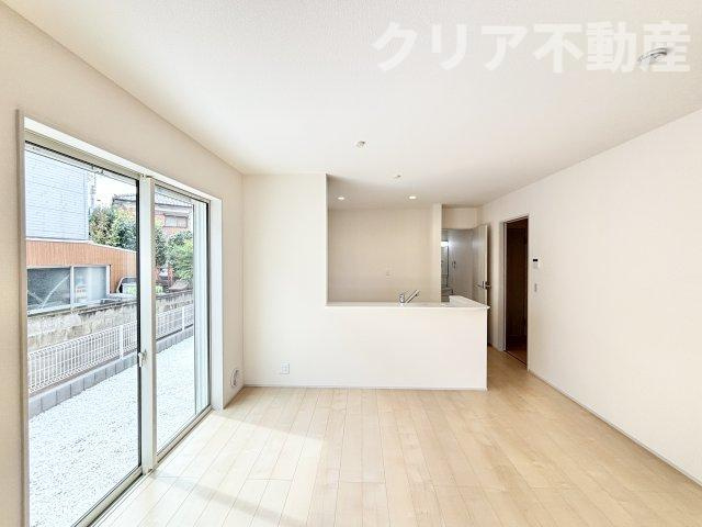 【外観】 | 駐車並列２台・藤岡市藤岡・第二小徒歩11分！
