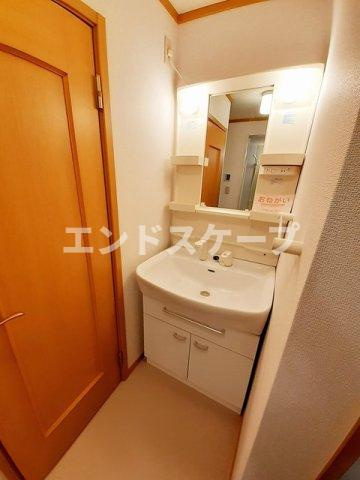 カリーノ・トゥッティＢの洗面所|高崎、前橋のお部屋探しはエンドスケープまで！お客様の理想お聞かせ下さい♪