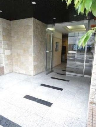 【エントランス】プレール・ドゥーク秋葉原