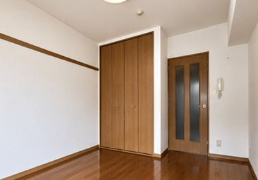 足立区綾瀬３丁目の賃貸マンションの居間・リビング