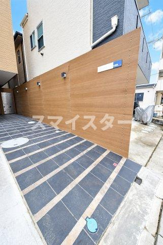 カルム西船橋のエントランス