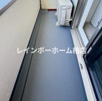 特典：仲介手数料が無料です!!のバルコニー|同施工。参考写真。
