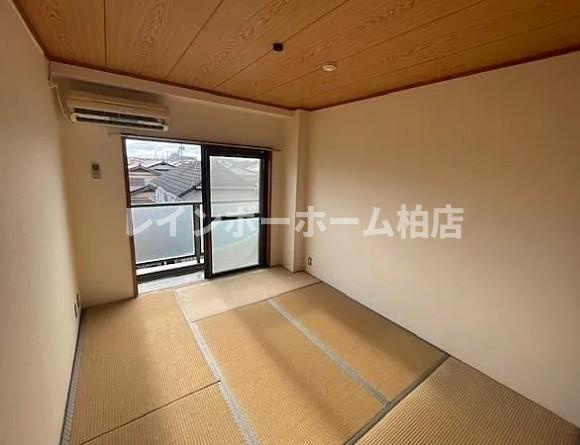 特典：仲介手数料が50％OFFです‼の内装