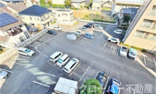 アルファコンフォート高松の駐車場|駐車場