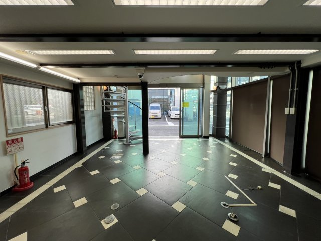 大阪市城東区古市３丁目の店舗事務所の内装