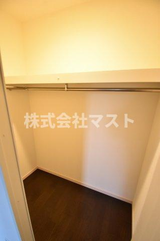 旧オリーブコートの収納