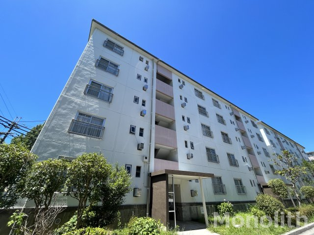 堺市南区茶山台２丁の賃貸マンションの外観