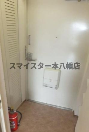 ビューパレー市川の玄関