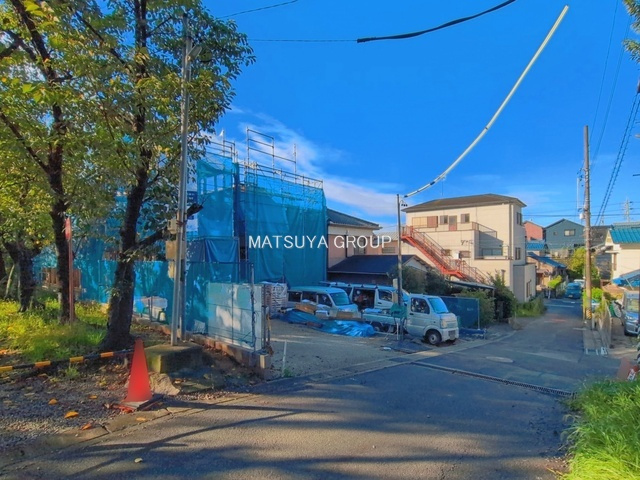 【前面道路含む現地写真】の画像