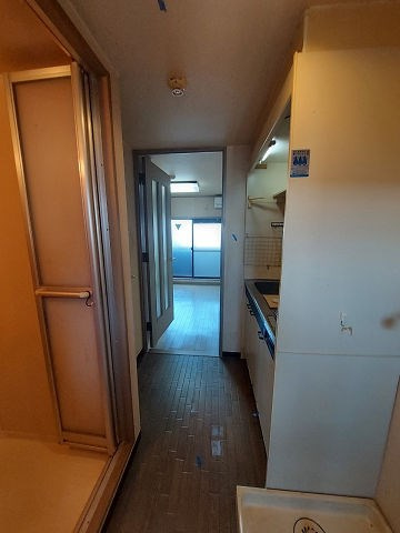 尼崎市杭瀬南新町１丁目の賃貸マンションの玄関