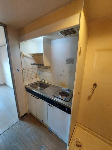 尼崎市杭瀬南新町１丁目の賃貸マンションのキッチン