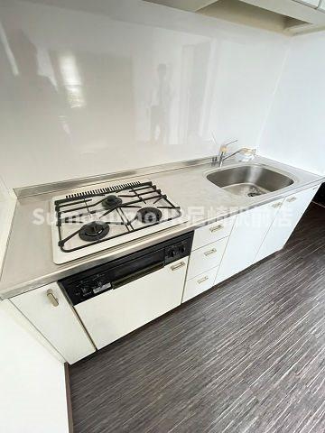 尼崎市東難波町５丁目の賃貸マンションのキッチン