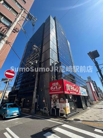 尼崎市東難波町５丁目の賃貸マンションの外観