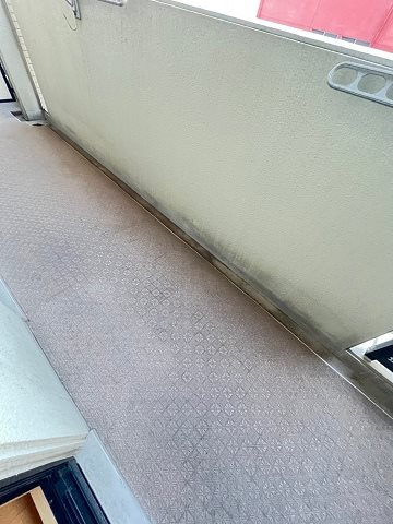 グレイスケヤムラのバルコニー