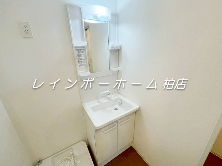 特典：仲介手数料が無料です!!の洗面所|同施工。参考写真。