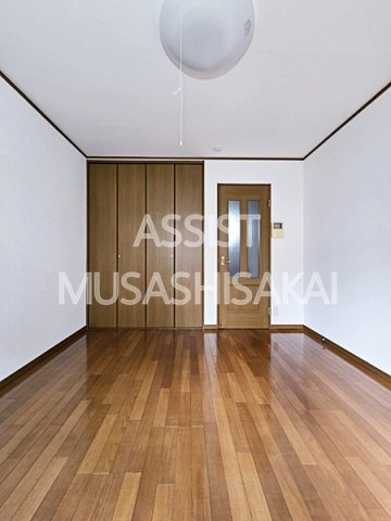 ヴェルジェの内装