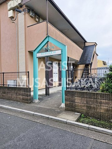 ヴェルジェのエントランス