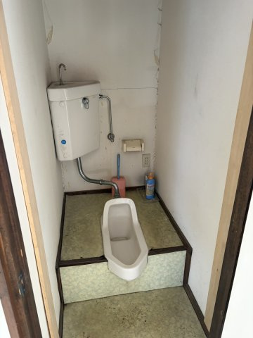 スズヒロ倉庫のトイレ