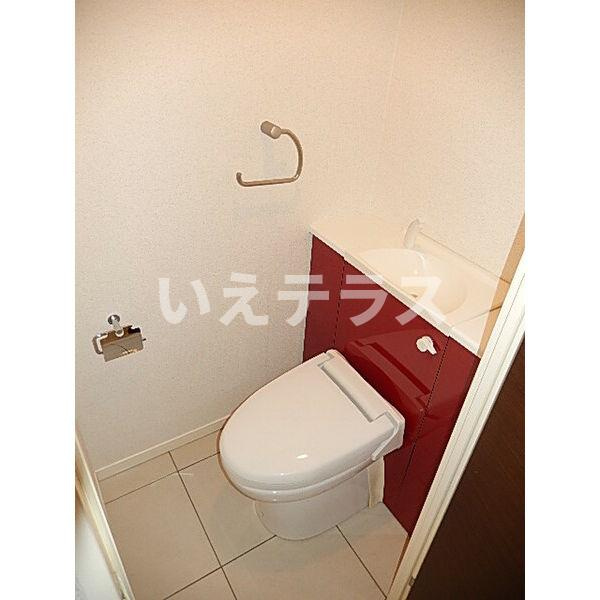 プレジール三ノ宮Ⅲのトイレ