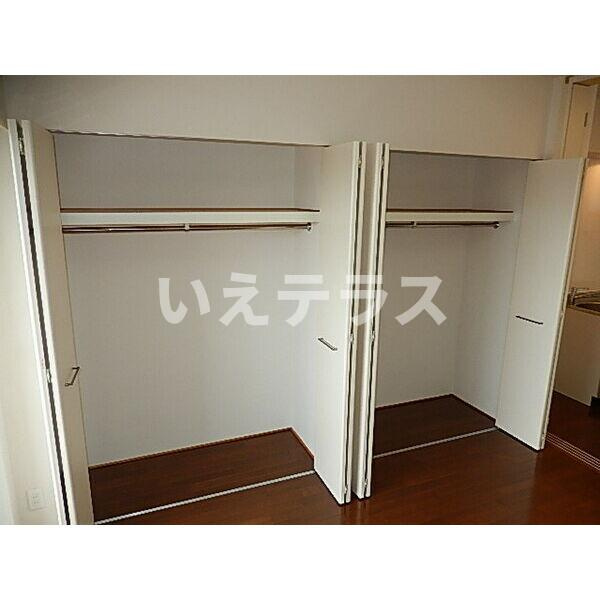 プレジール三ノ宮Ⅲの収納