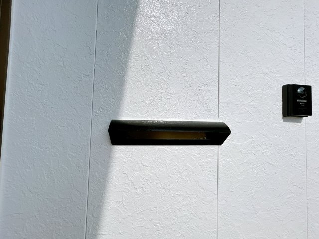 宇部市開４丁目　戸建ての設備|【リフォーム済】インターホン横にポスト設置がございます。