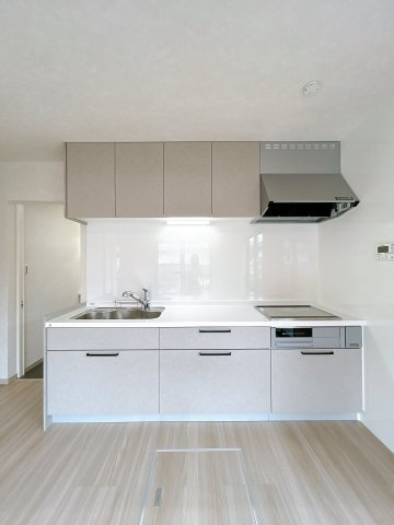 宇部市開４丁目　戸建てのキッチン|【リフォーム済】キッチンは新しく設置いたしました。