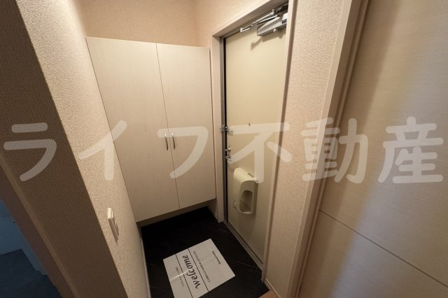 エスポワールKⅣの玄関|ゆったりとした玄関です