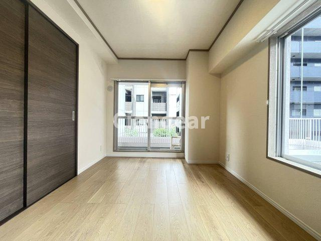 ストーク草加壱番館の洋室|ドキドキの新生活も、安心してスタート。ぴったりの住まいを見つけませんか？クランディアが一緒に住まい選びをサポートします‼　まずは、お気軽にお問合せください　＃クランディア